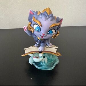 League of Legends LOL Yuumi The Magical Cat Figure PVC Official Figure Toy
